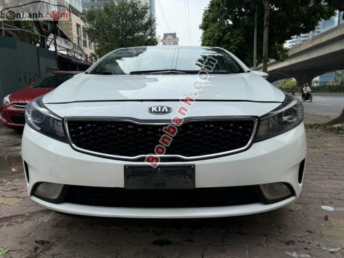 Kia Cerato 1.6 MT