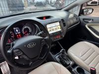 Xe Kia Cerato 1.6 AT Luxury 2018