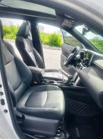 Xe Toyota Corolla Cross 1.8V 2024