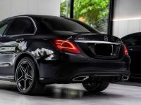 Xe Mercedes Benz C class C300 AMG 2021