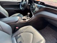 Xe Toyota Camry 2.5Q 2020