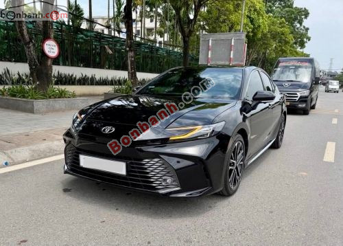 Toyota Camry 2.5 HEV Top 2025