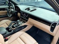 Xe Porsche Cayenne 3.0 V6 2018