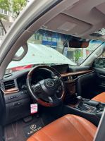 Xe Lexus LX 570 2016