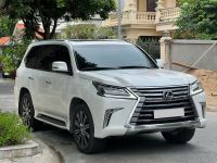 Xe Lexus LX 570 2021