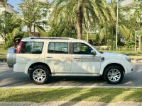 Xe Ford Everest 2.5L 4x2 AT 2014