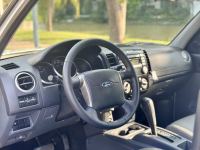 Xe Ford Everest 2.5L 4x2 AT 2014