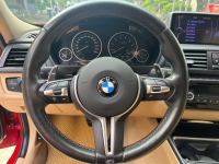 Xe BMW 3 Series 320i 2012