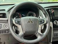 Xe Mitsubishi Triton 4x2 AT Mivec Premium 2020