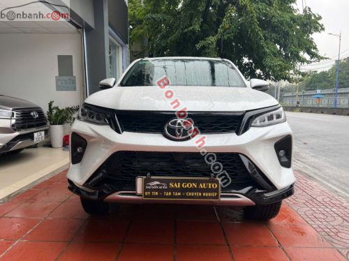 Toyota Fortuner Legender 2.4L 4x2 AT 2022