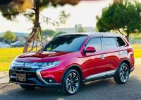 Xe Mitsubishi Outlander Premium 2.0 CVT 2021