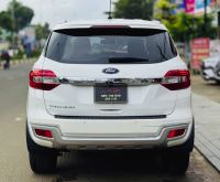 Xe Ford Everest Titanium 2.0L 4x2 AT 2019