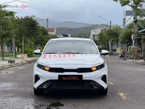 Kia K3 Luxury 1.6 AT 2024