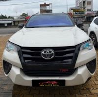 Xe Toyota Fortuner 2.4G 4x2 MT 2018