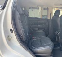 Xe Mitsubishi Outlander Premium 2.0 CVT 2023