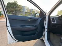 Xe Hyundai i20 1.4 AT 2011
