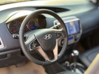 Xe Hyundai i20 1.4 AT 2011
