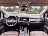 Xe Volkswagen Viloran Luxury 2024