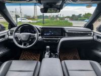 Xe Toyota Camry 2.5 HEV Top 2025