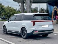 Xe Kia Carnival Signature 2.2D 2025
