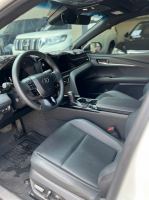 Xe Toyota Camry 2.5 HEV Mid 2025