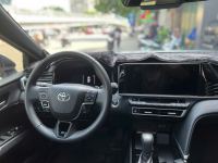 Xe Toyota Camry 2.5 HEV Mid 2025
