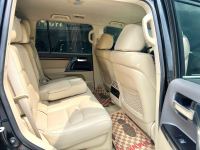 Xe Toyota Land Cruiser VX 4.6 V8 2016