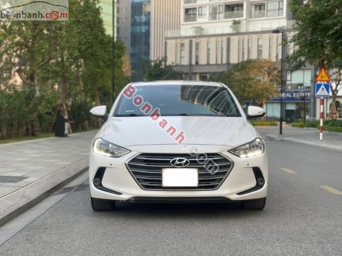 Hyundai Elantra 2.0 AT