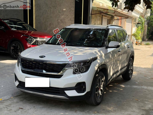 Kia Seltos Luxury 1.4 AT
