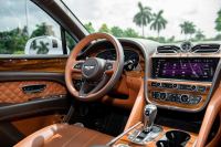 Xe Bentley Bentayga 4.0 V8 2020