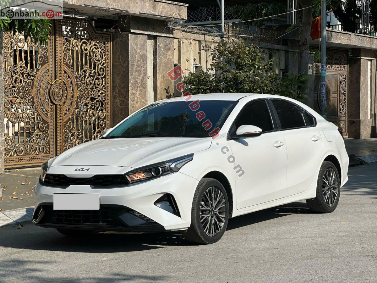 Kia K3 Deluxe 1.6 MT 2022
