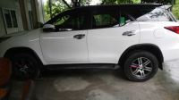 Xe Toyota Fortuner 2.4G 4x2 MT 2017