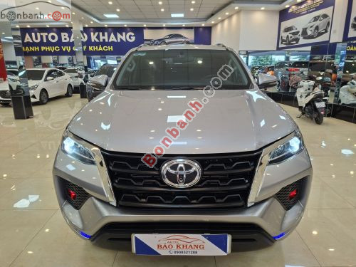 Toyota Fortuner 2.4G 4x2 AT 2021