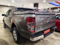Xe Ford Ranger Limited 2.0L 4x4 AT 2020