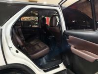 Xe Toyota Fortuner 2.4G 4x2 MT 2017