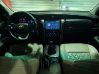 Xe Toyota Fortuner 2.4G 4x2 MT 2020