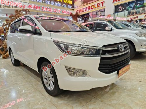 Toyota Innova 2.0E
