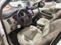 Xe Toyota Innova 2.0E 2016