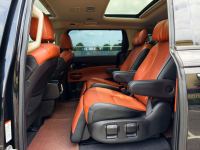 Xe Kia Carnival Signature 2.2D 2022