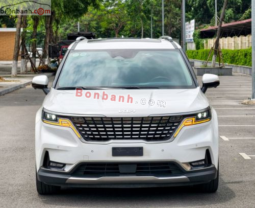 Kia Carnival Signature 2.2D 2024