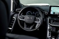 Xe Toyota Land Cruiser 3.5 V6 2025