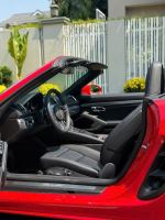 Xe Porsche 718 Boxster 2.0 AT 2025