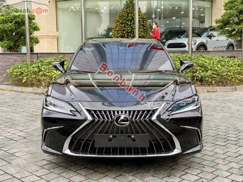 Lexus ES 300h 2023