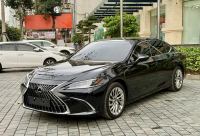 Xe Lexus ES 300h 2023