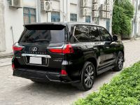 Xe Lexus LX 570 2021