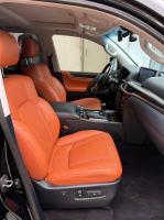 Xe Lexus LX 570 2021