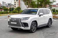 Xe Lexus LX 600 Urban 2024