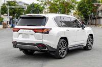 Xe Lexus LX 600 Urban 2024